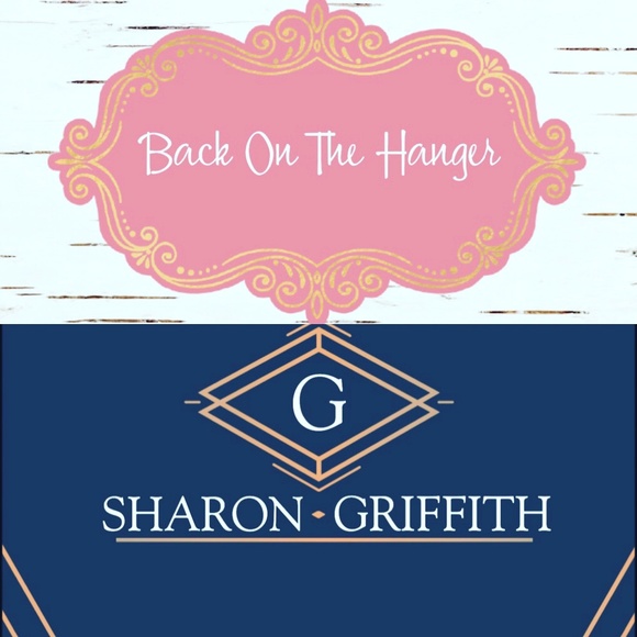 CLOSET NAME CHANGE - @backonthehanger - Picture 1 of 1